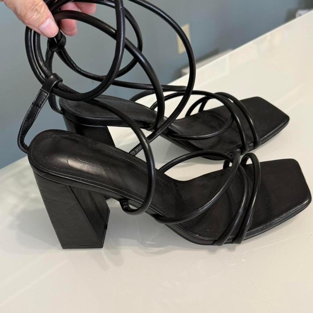 Black‎ Lace-Up Block Heel Sandals Size 42 Strappy Ankle Wrap Heels